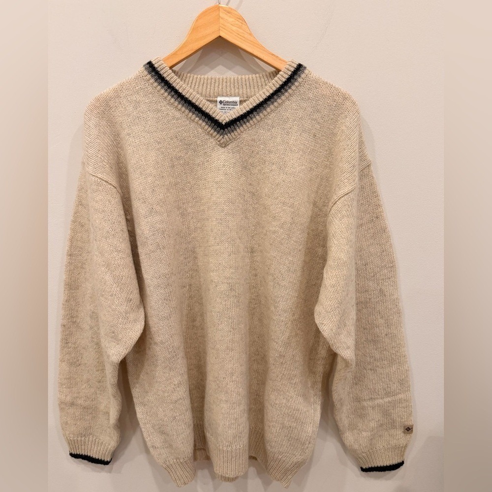 Columbia Sportswear Men's‎ Shetland Wool V-Neck Sweater Beige Size M